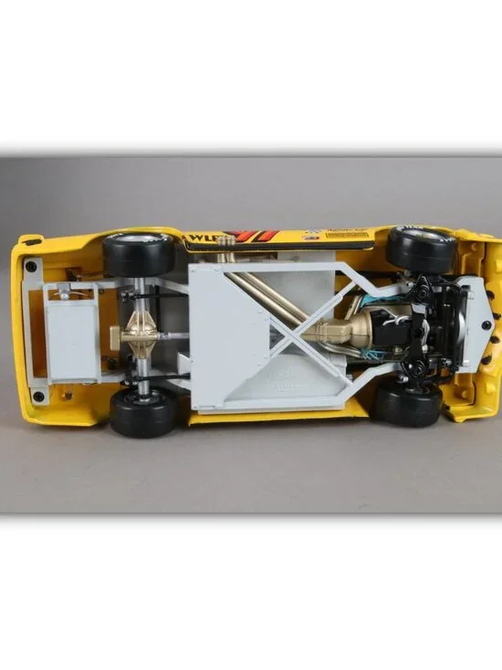 1/24 Action Alan Kulwicki 1981 #97 WLPX Camaro IROC Xtreme 1 OF 3504 With COA - Picture 6 of 7